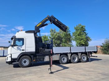 VOLVO 460 8×2 PALFINGER PK 42002 AÑO 2012