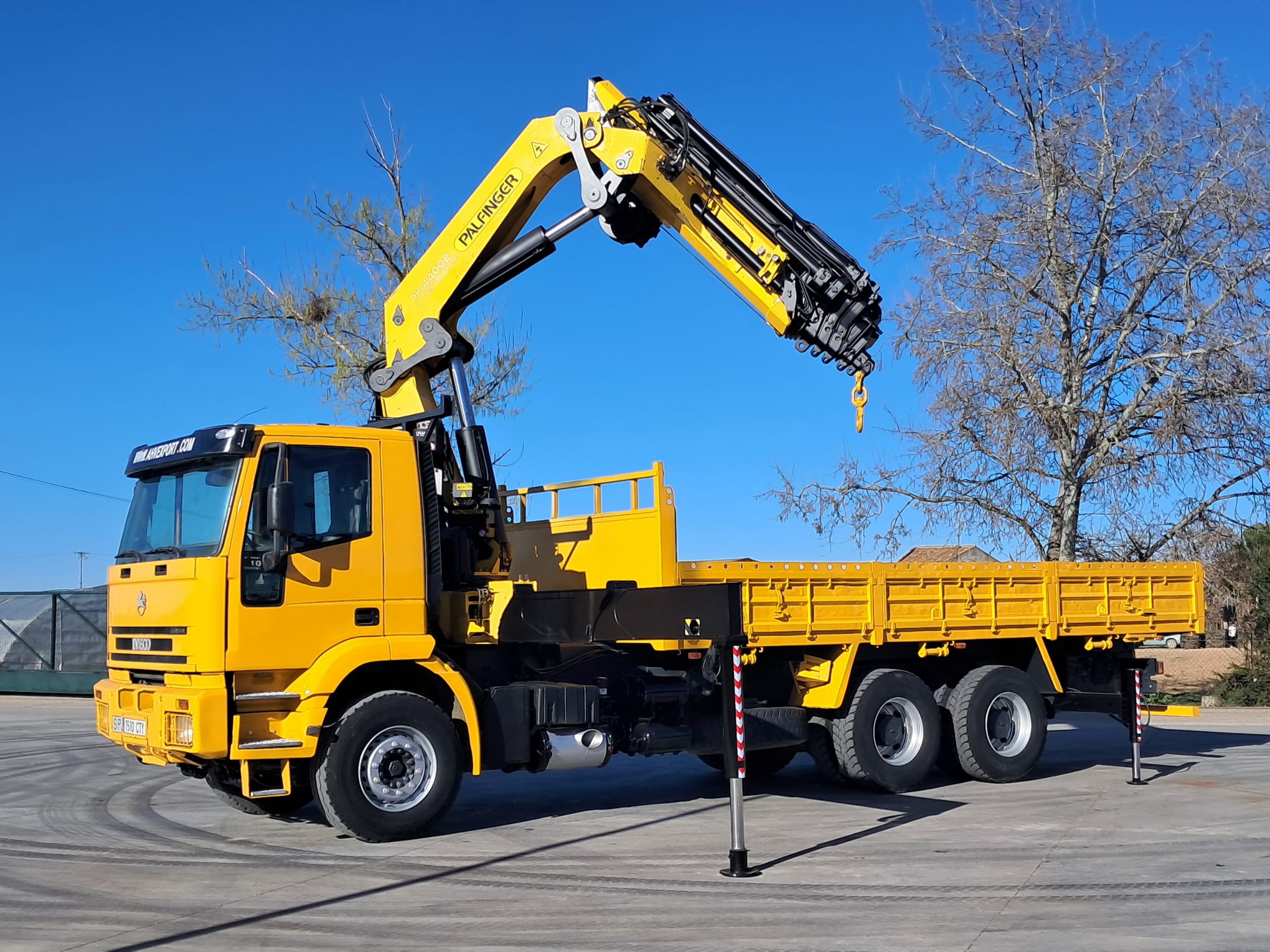 IVECO 310 PALFINGER PK 44002 6X4