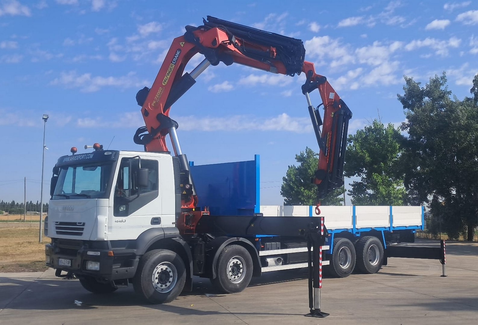 IVECO 440 PALFINGER PK 72002 + JIB