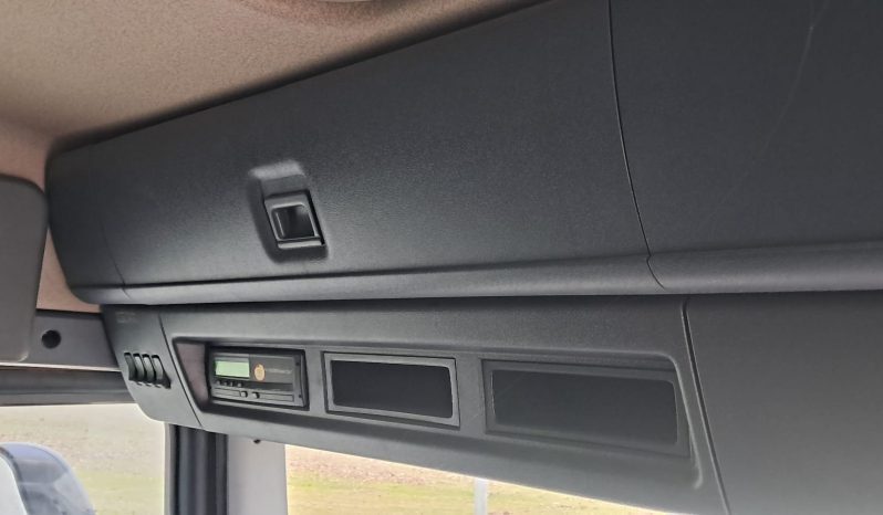 
								SCANIA 400 PALFINGER PK 40002 + JIB RAMPA 6×2									