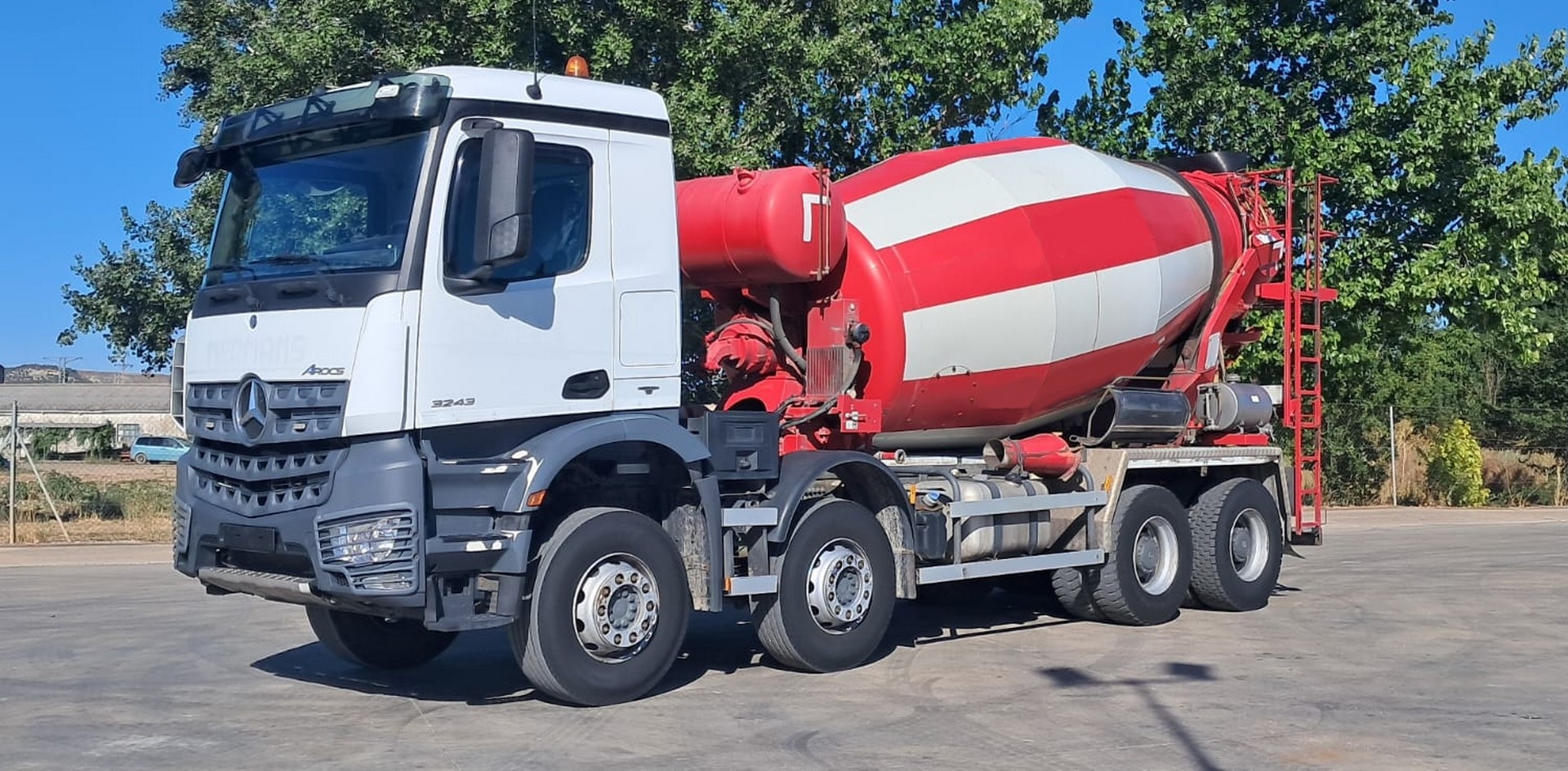 Hormigonera Mercedes-Benz Arocs 3243 STETTER 9m3