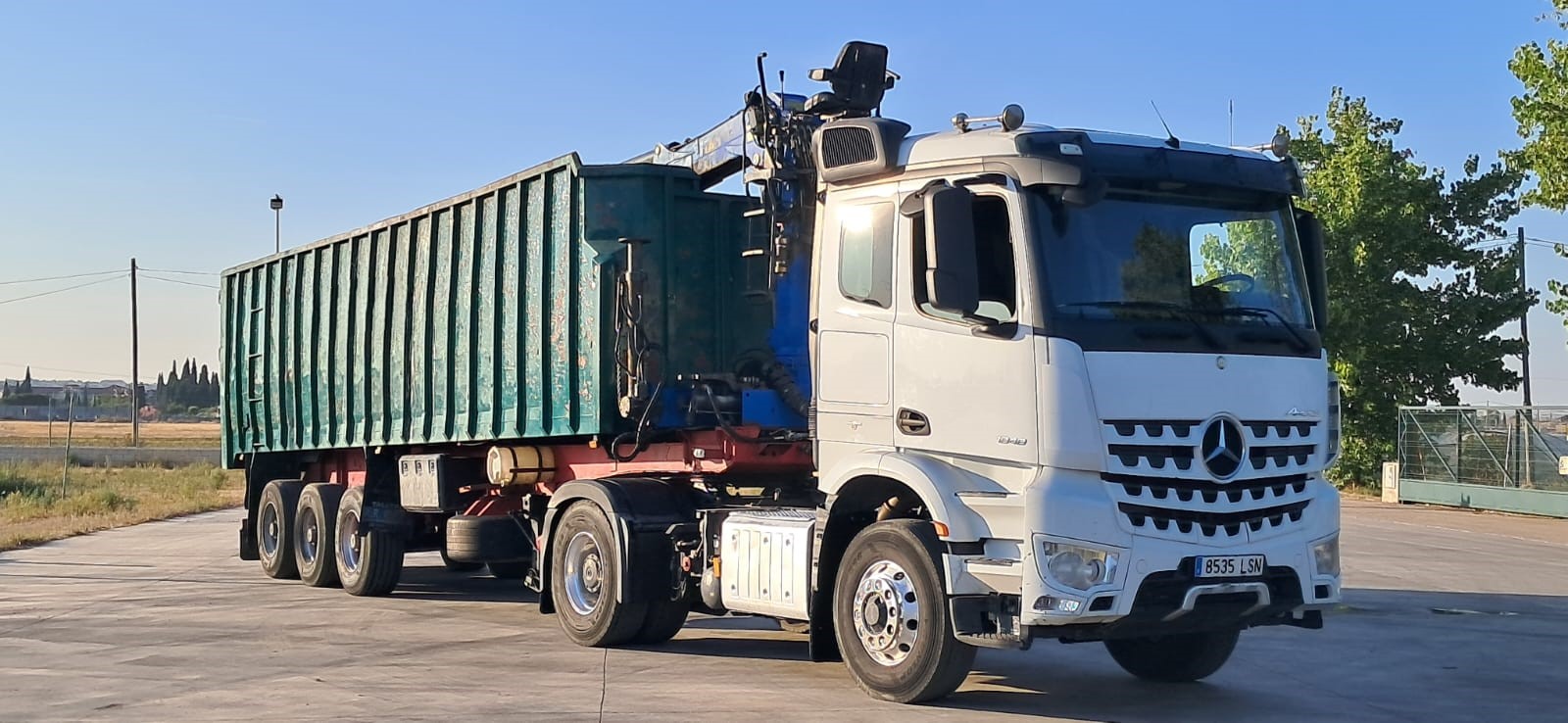 MERCEDES BENZ HYDRODRIVE 4X4 2648 AÑO 2016