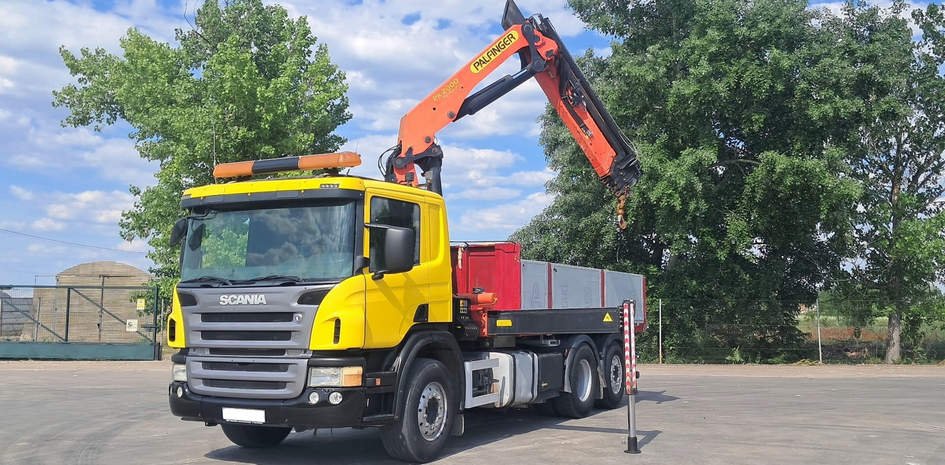 SCANIA 420 6X2 VOLQUETE PK20002