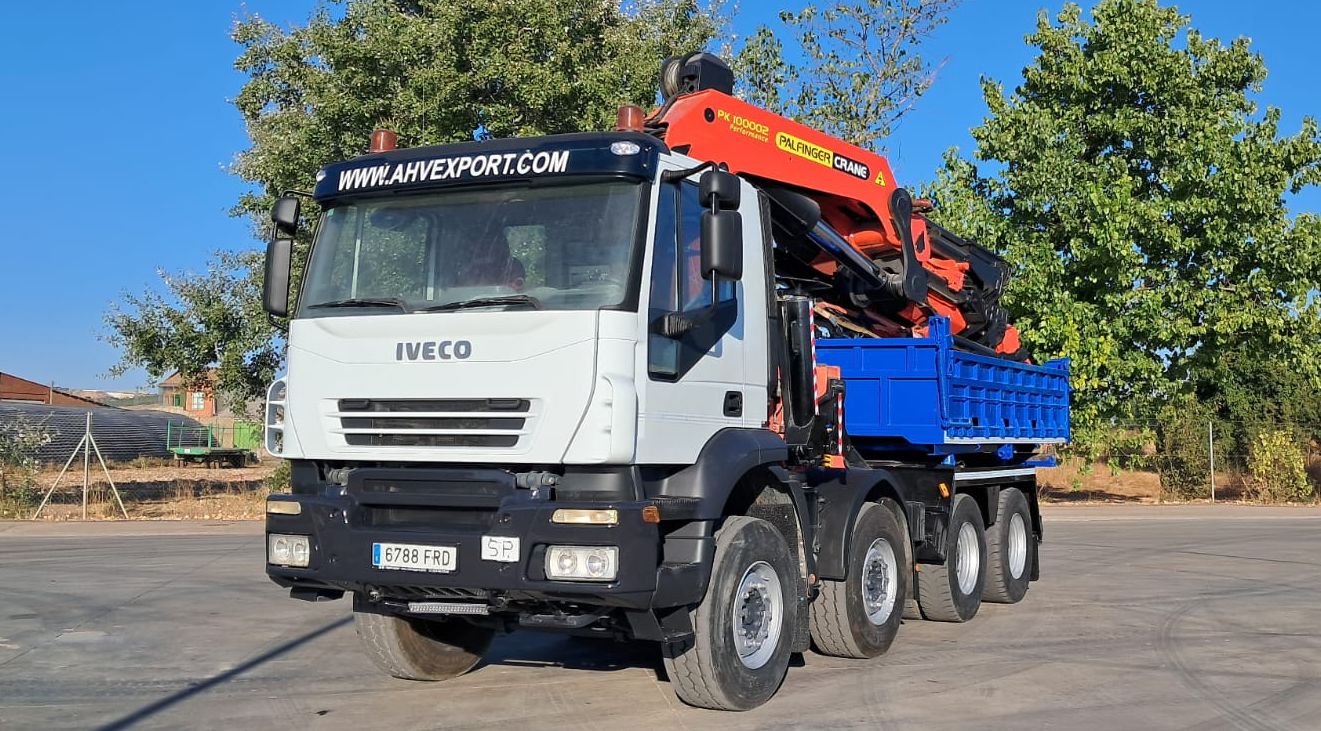 IVECO 440 PALFINGER PK 100002 8×4