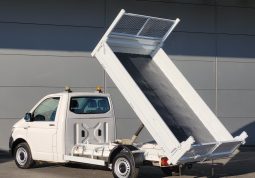 
										Furgoneta Volkswagen transporter 150 TDI basculante									
