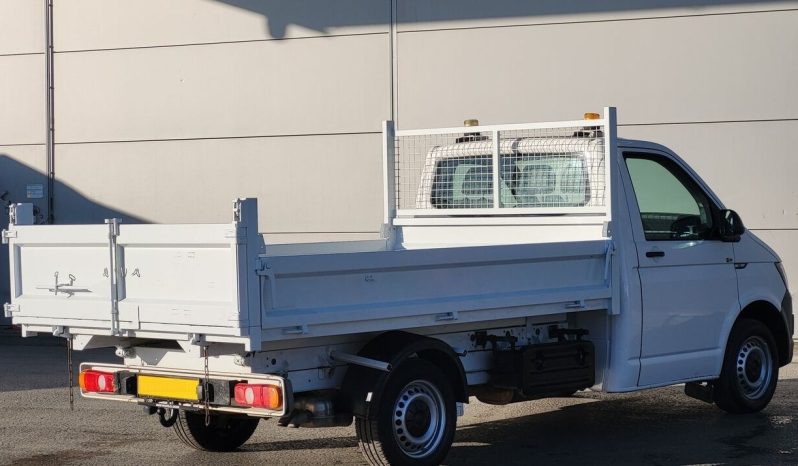 
								Furgoneta Volkswagen transporter 150 TDI basculante									