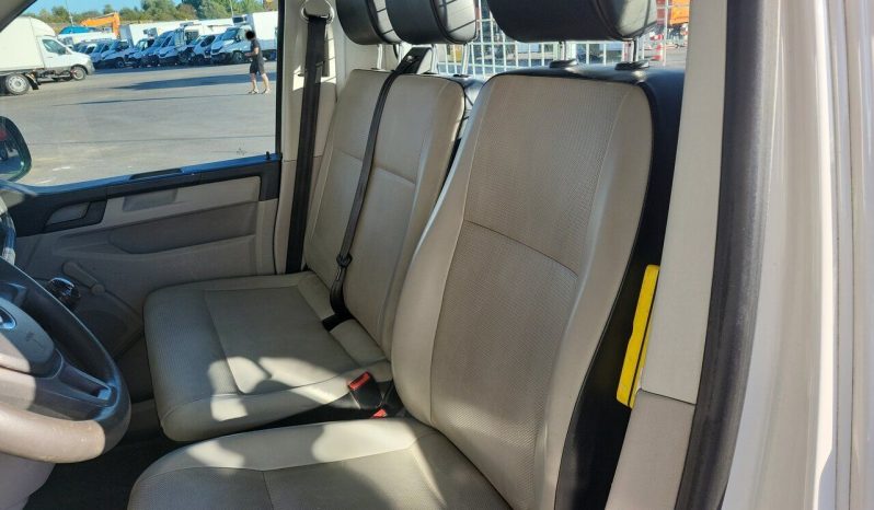 
								Furgoneta Volkswagen transporter 150 TDI basculante									