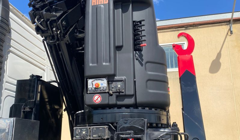 
								CAMION GANCHO VOLVO 440 8×2 HIAB 700 + JIB									