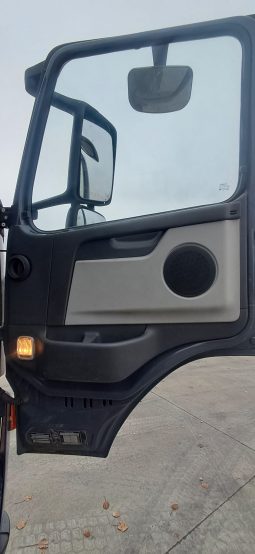 
										VOLVO 420 PALFINGER PK 34002 + JIB 6×2									