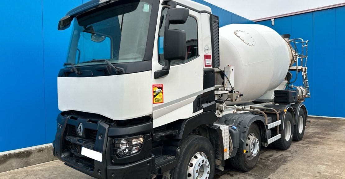 RENAULT 430 8×4 IMER 9m3 AÑO 2017