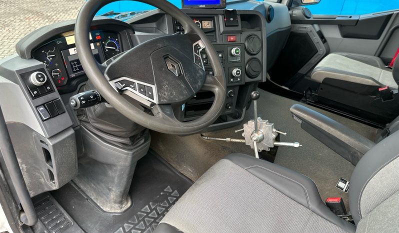 
								RENAULT 430 8×4 IMER 9m3 AÑO 2017									