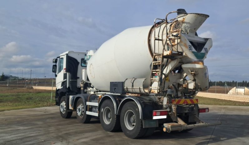 
								RENAULT 430 8×4 IMER 9m3 AÑO 2017									