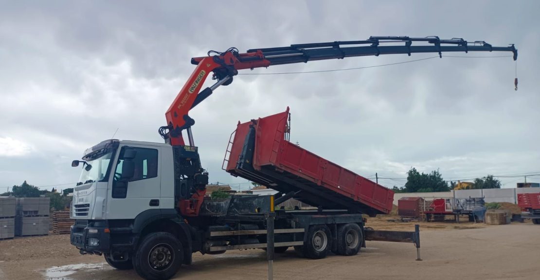 IVECO 350 PALFINGER PK 36002 6X4 GANCHO PORTACONTENEDOR