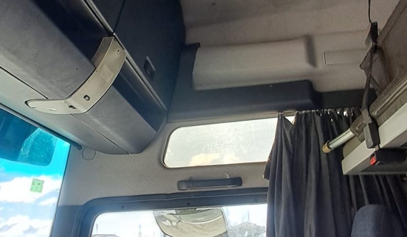 
								Man 530 Fassi 450 + JIB Portamaquinaria 8×4									