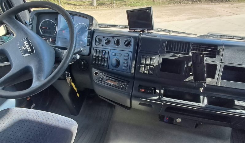 
								Man 530 Fassi 450 + JIB Portamaquinaria 8×4									