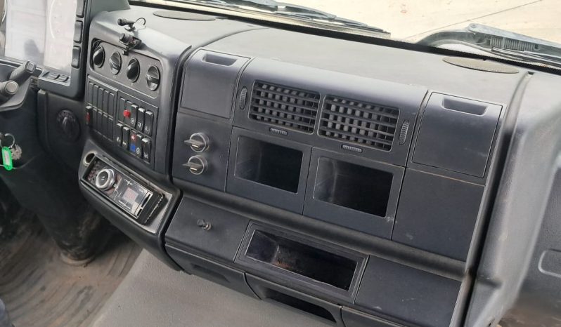 
								MAN 480 4X4 BAÑERA LECIÑENA BASCULANTE 2 EJES									