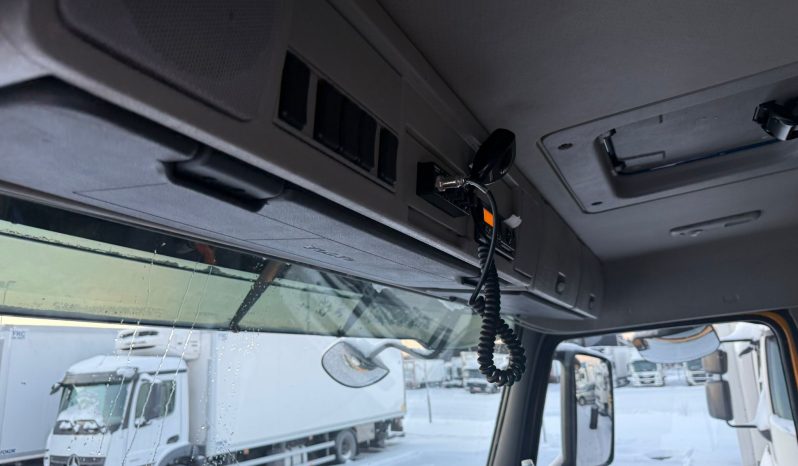 
								VOLVO 400 8×4 PALFINGER PK 44002									