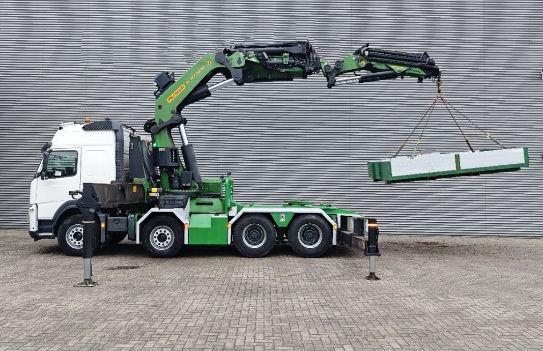 VOLVO 500 PK 110002 + JIB