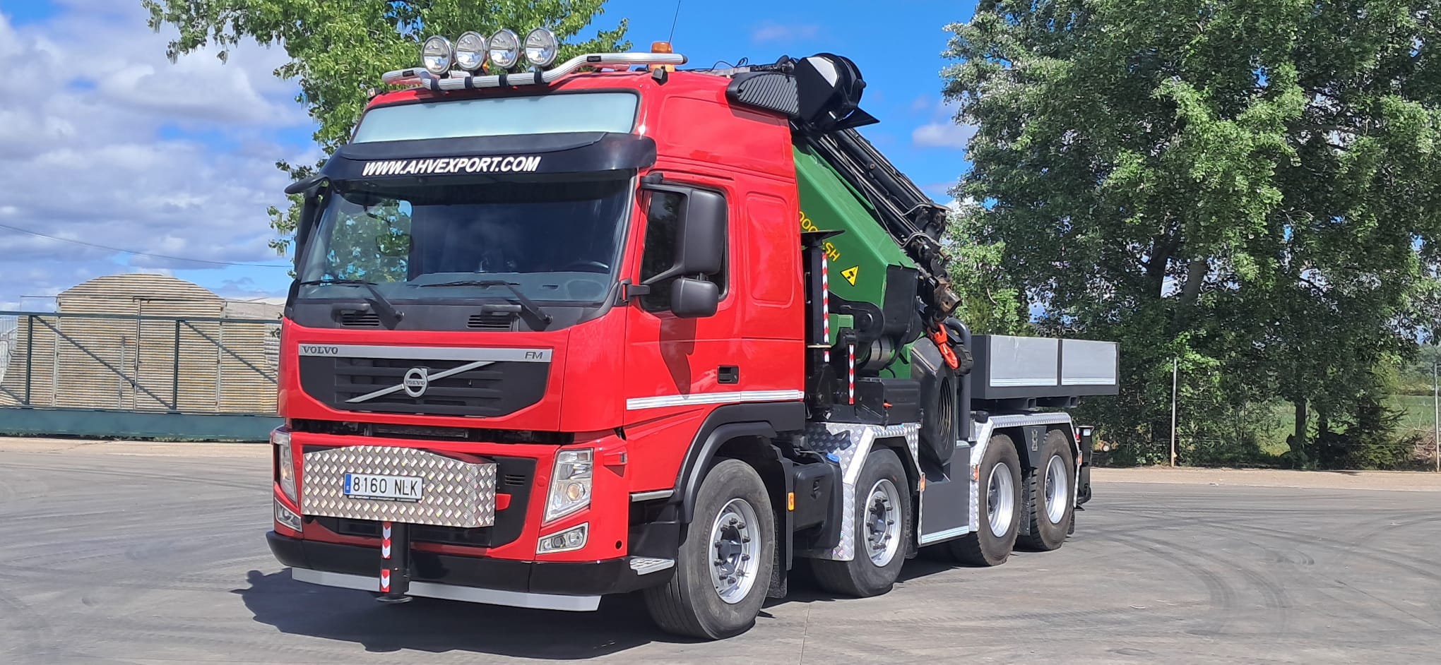 VOLVO 500 PK 110002 + JIB