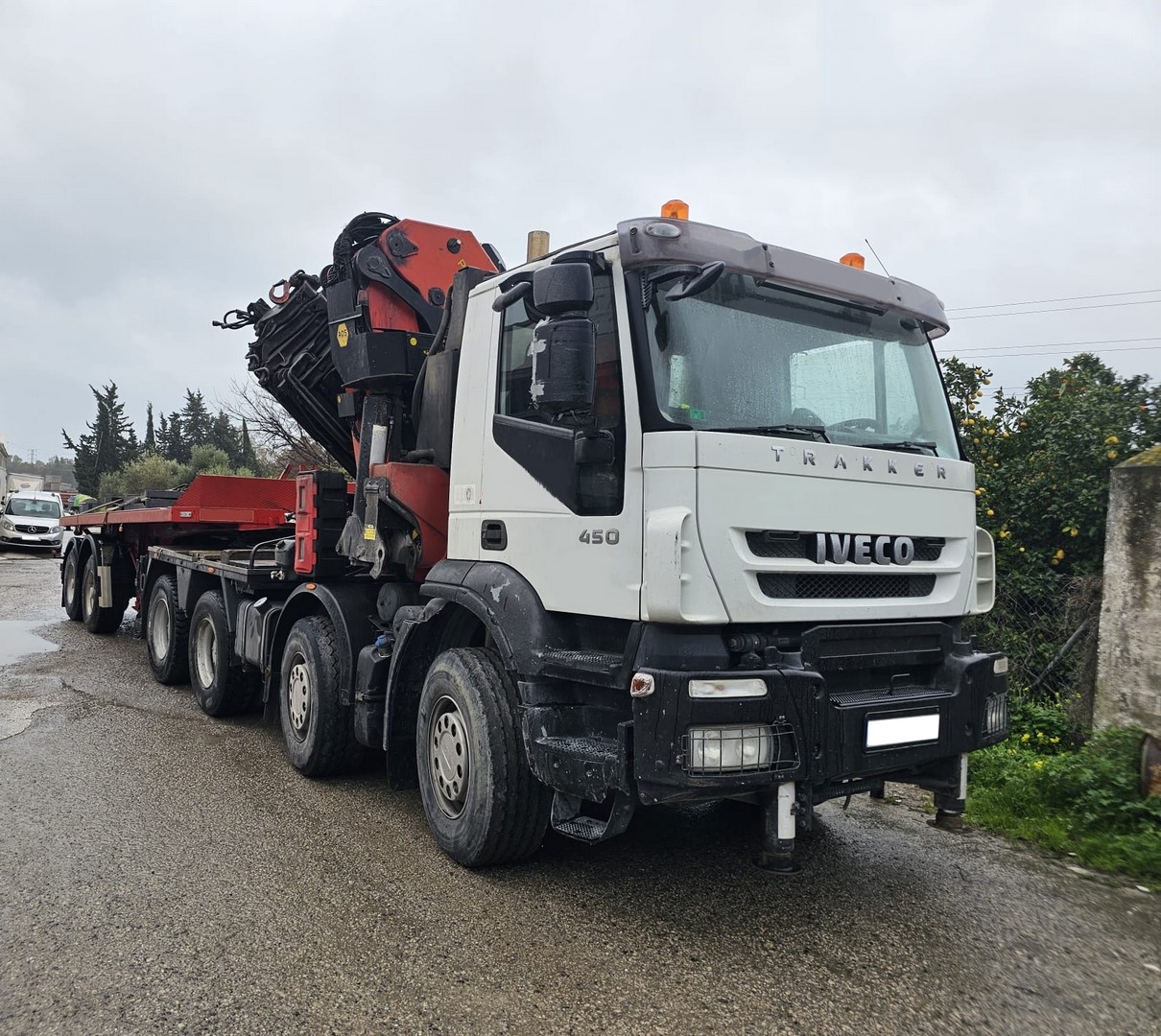 IVECO 450 PALFINGER PK 100002 + JIB 8X4