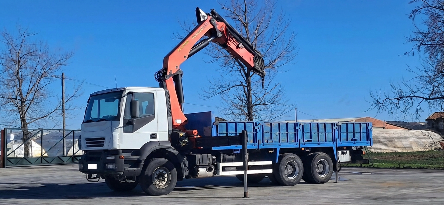 IVECO 310 PALFINGER PK 27002 6×4