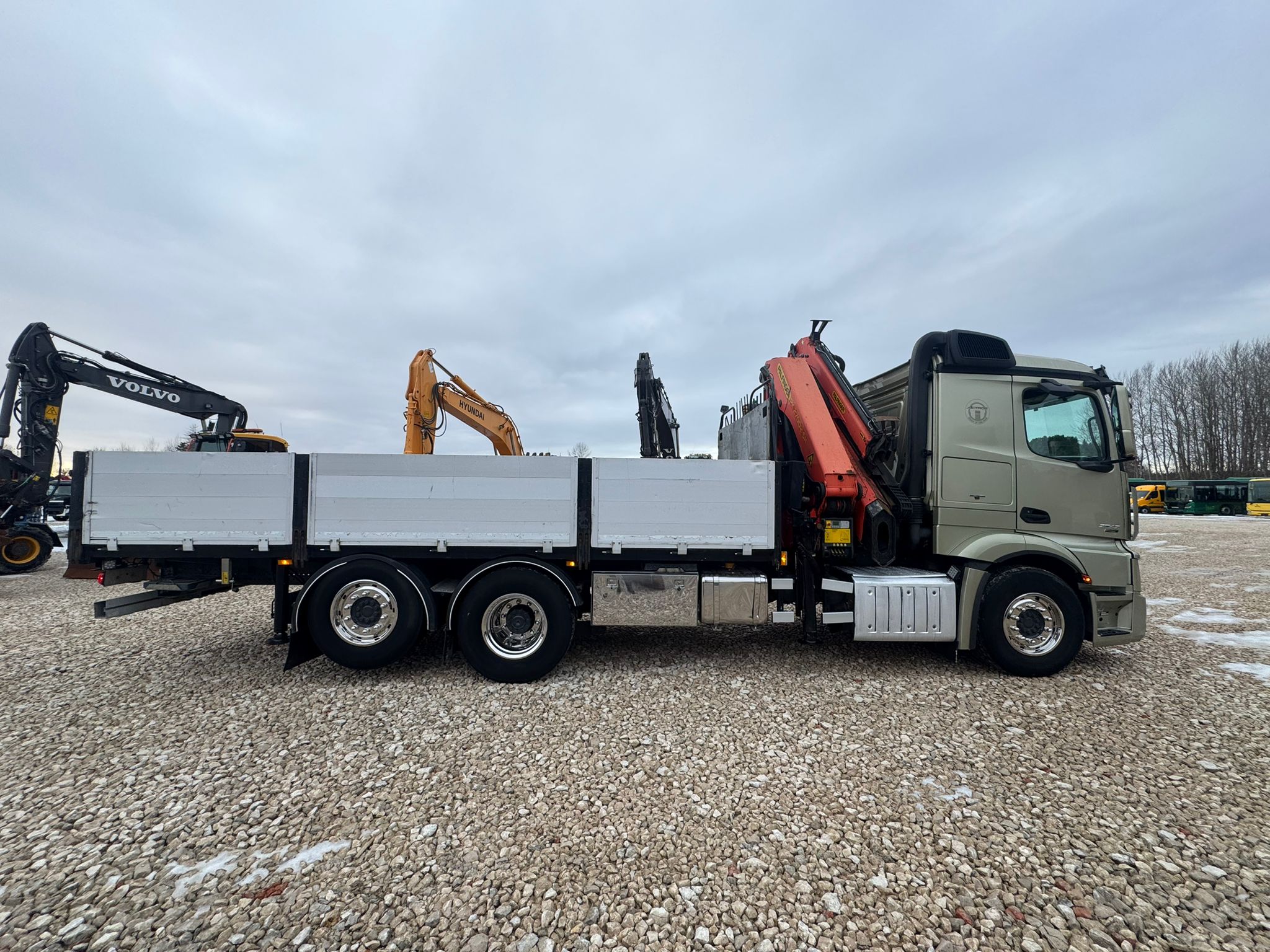 MERCEDES BENZ 2542 PALFINGER 27002 + JIB 6X2