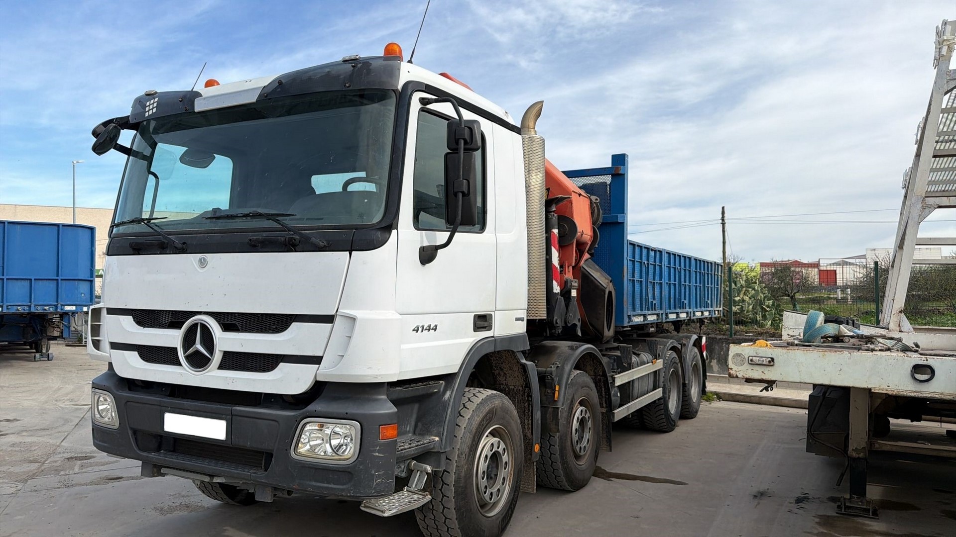MERCEDES BENZ 4144 PALFINGER 74002