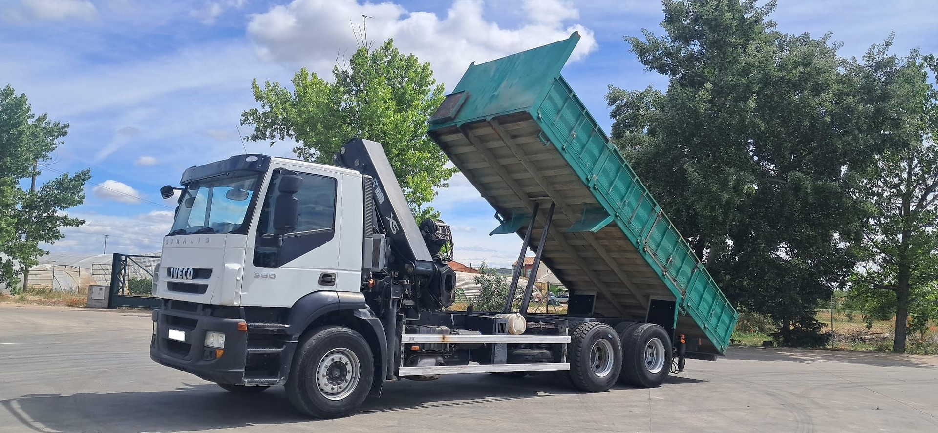 IVECO 360 HIAB 288 6×2