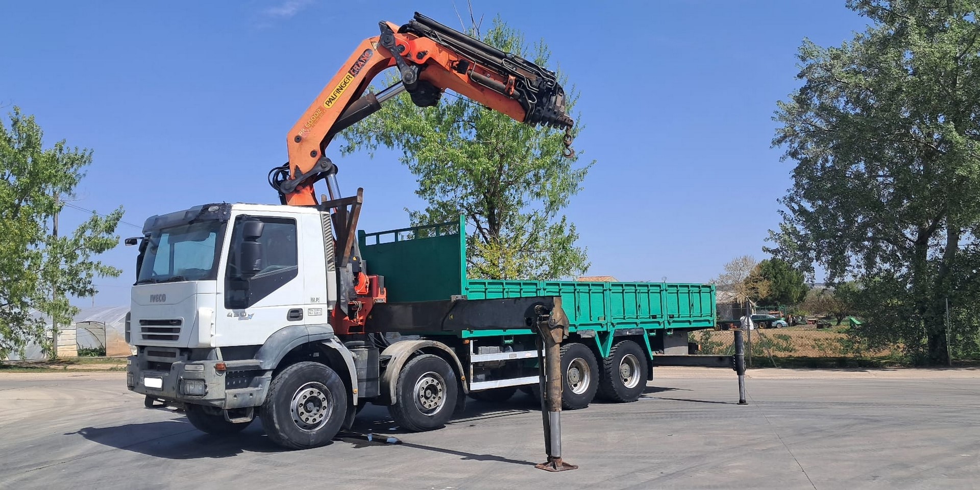 IVECO 450 PALFINGER PK 60002 8X4