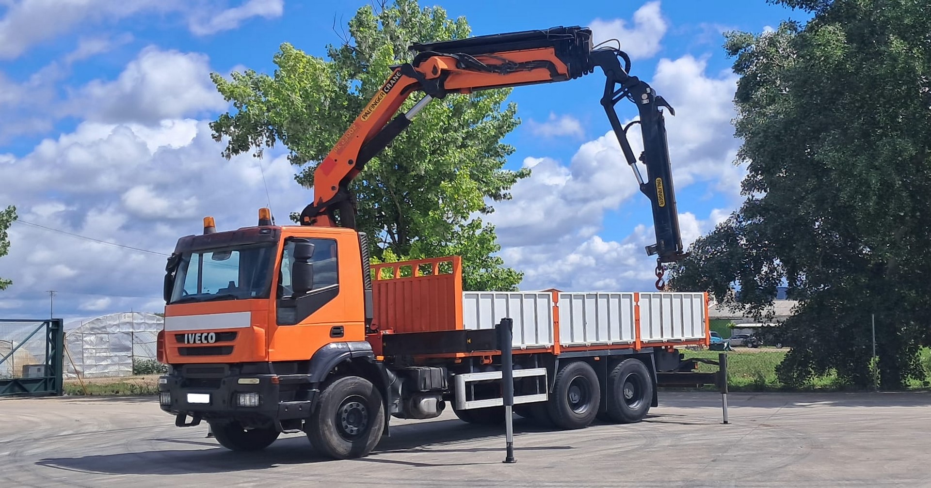 IVECO 360 PALFINGER PK 23002 +JIB