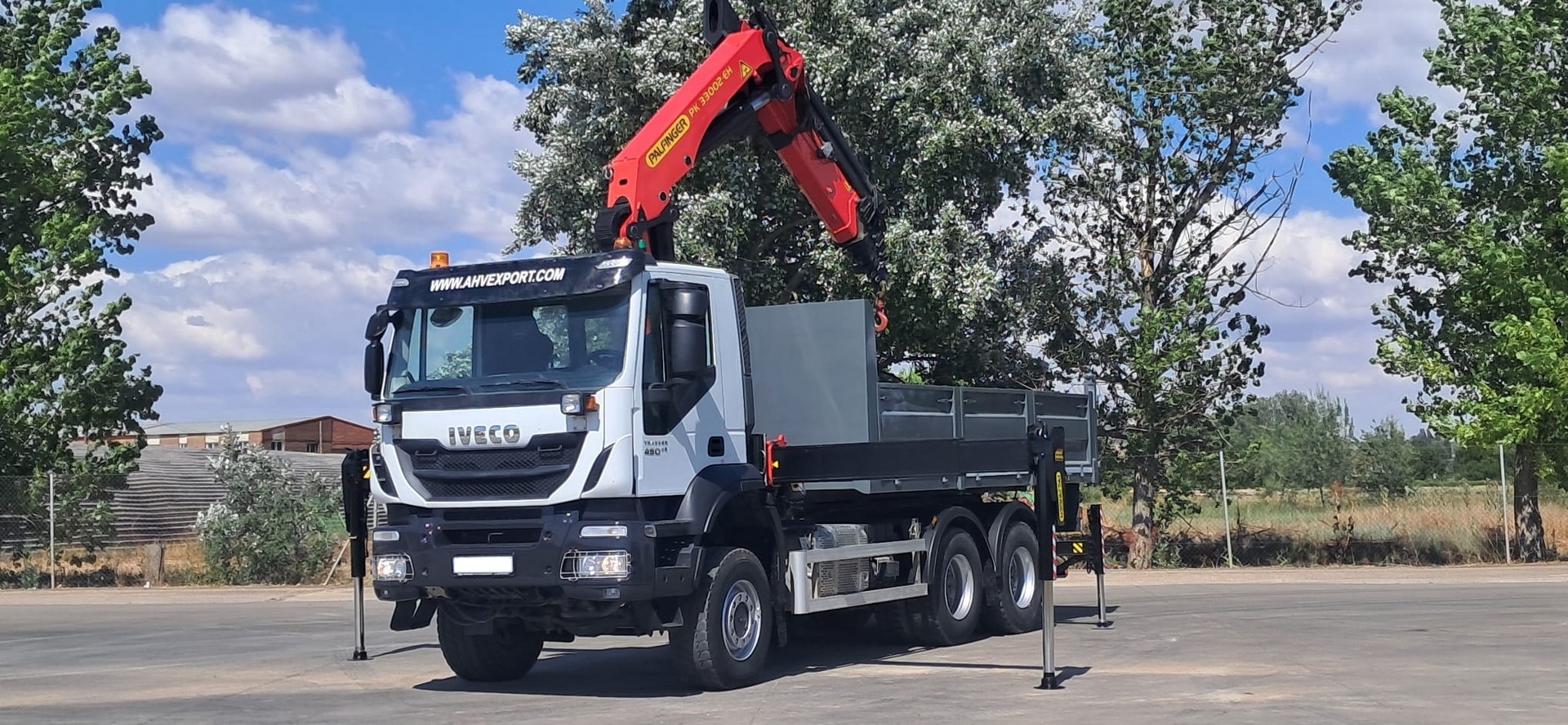 IVECO 450 PALFINGER PK 33002 VOLQUETE 6×4