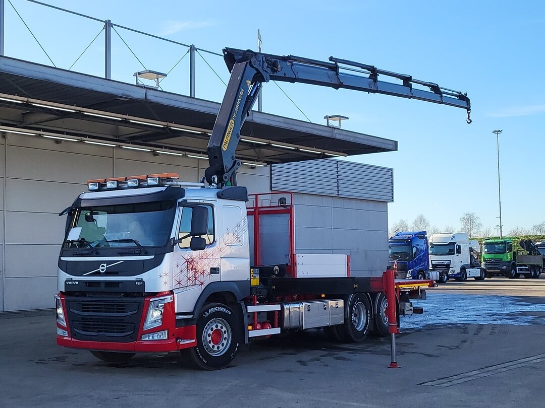 VOLVO 420 PALFINGER PK 26002 6×2