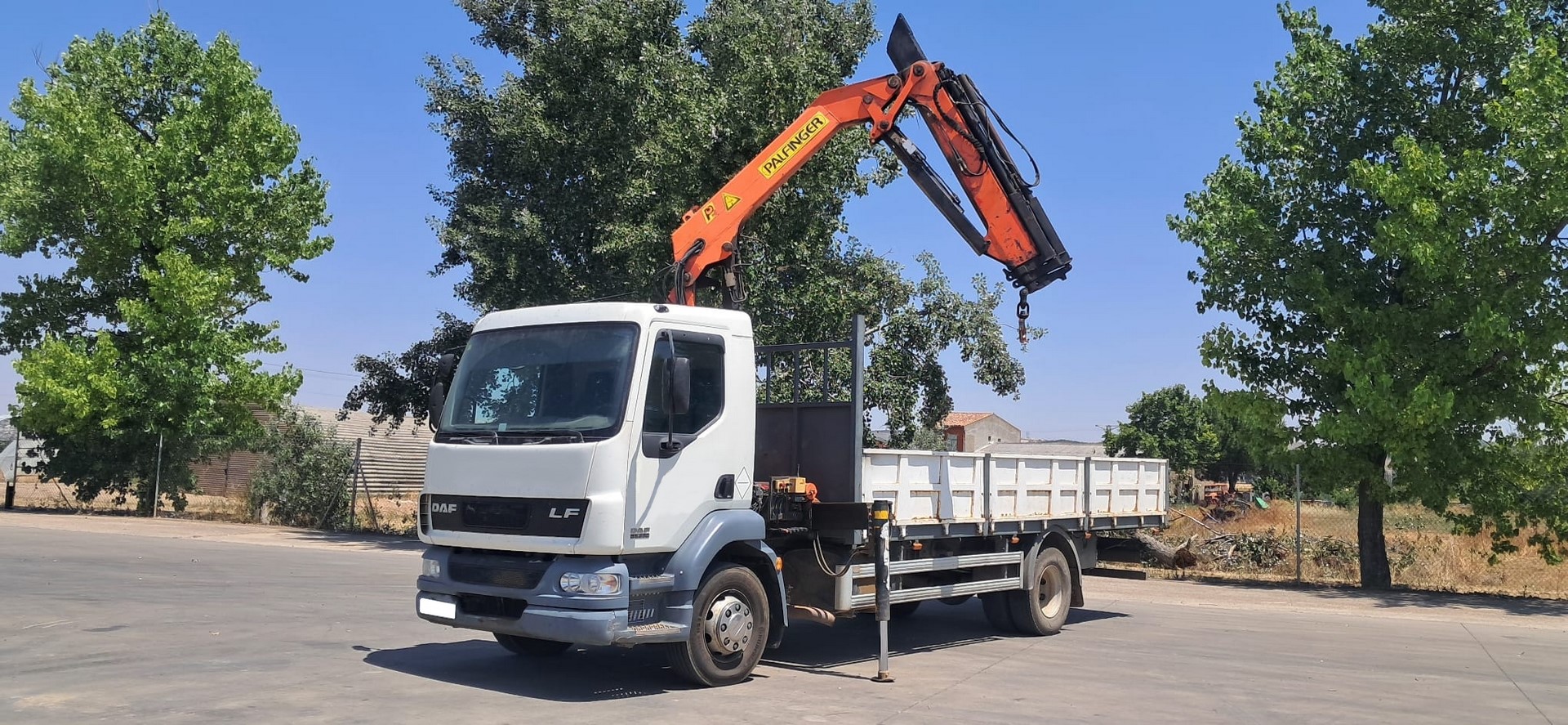 DAF 250 PALFINGER 10500 4×2