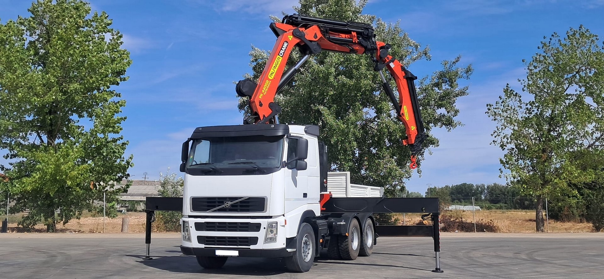 VOLVO 400 PK 44002 + JIB 6×2