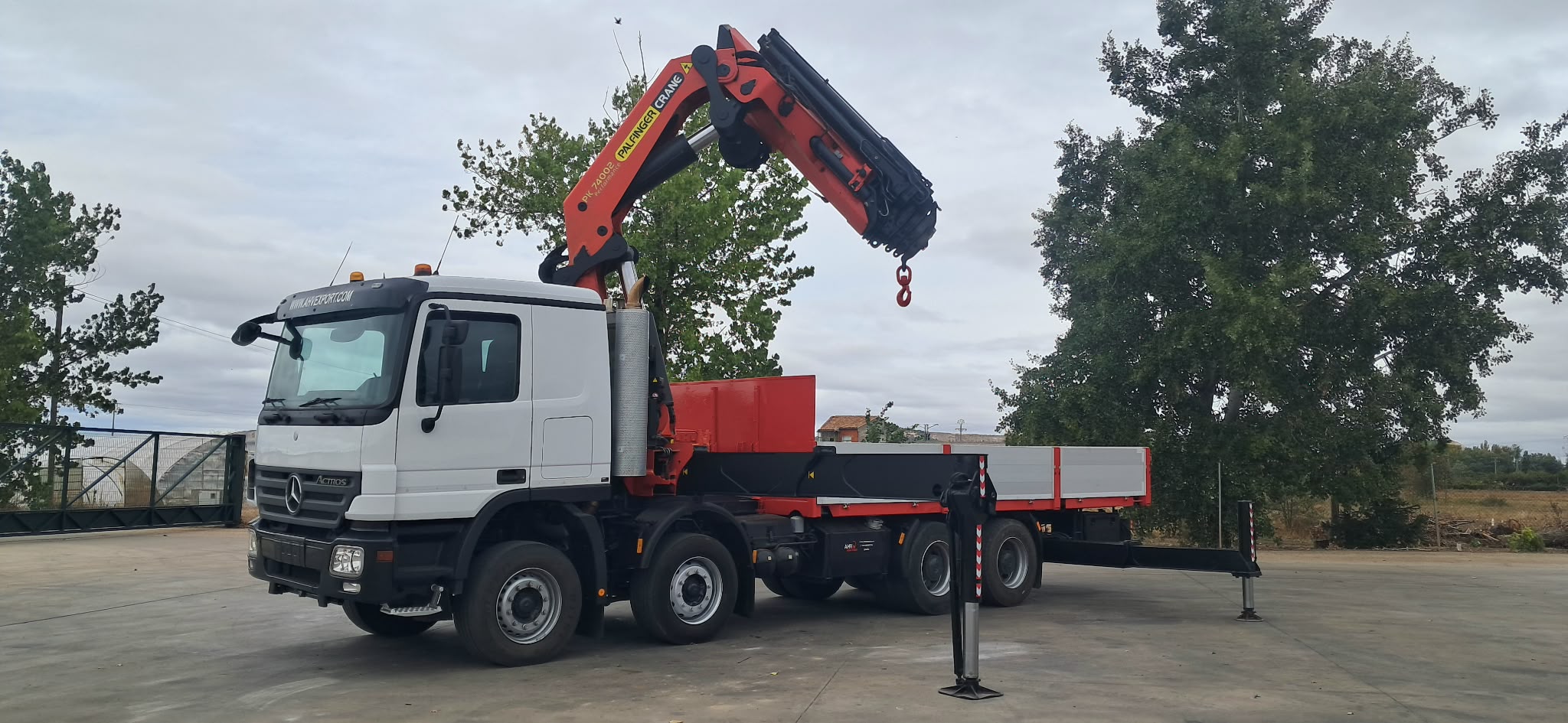 MERCEDES BENZ 4144 PALFINGER PK 74002 8×4