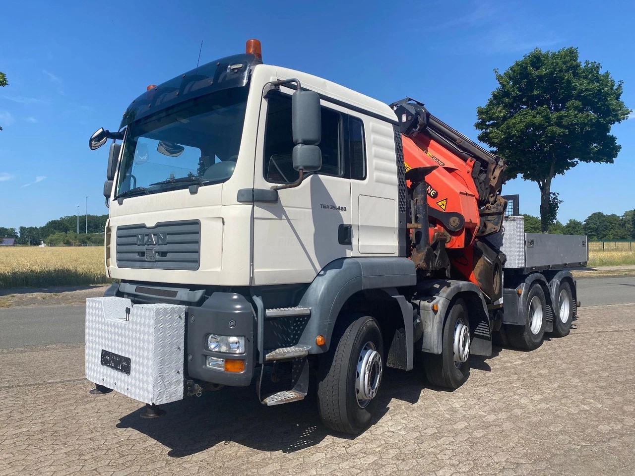 MAN 400 PALFINGER 60002 8X4