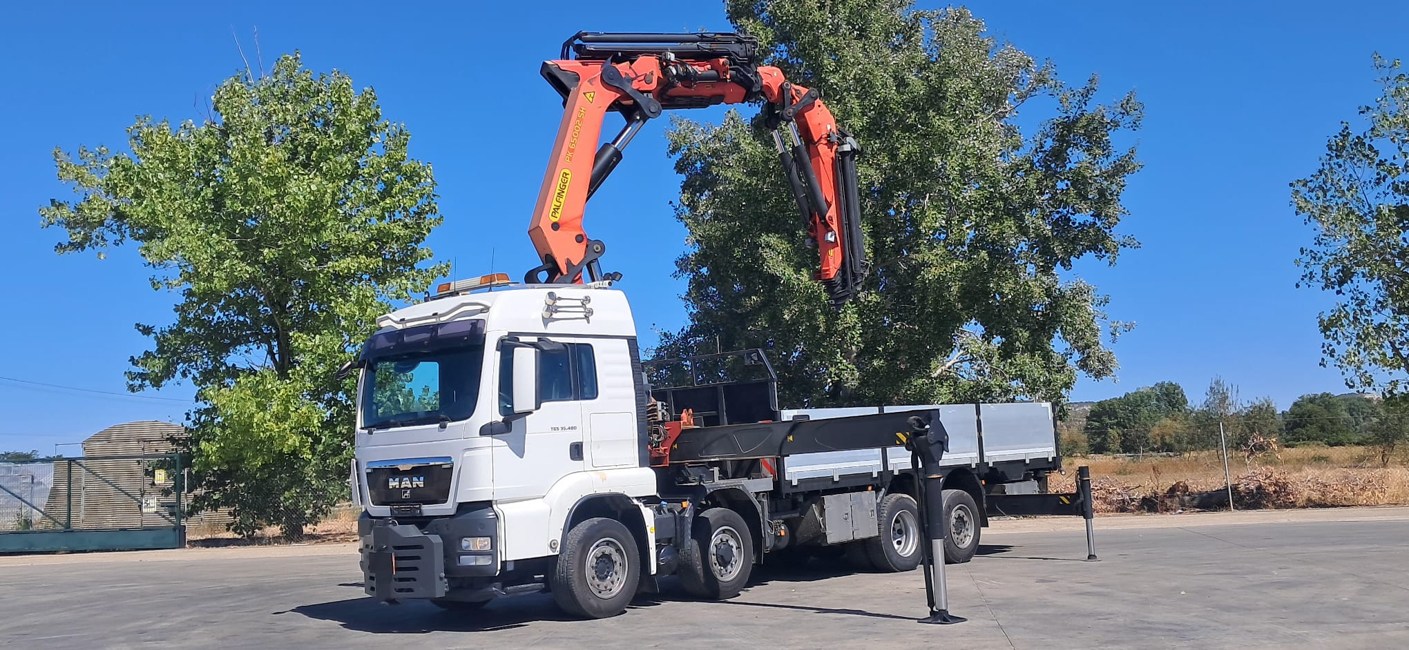 MAN 480 PALFINGER PK 65002 + JIB 8×4 HYDRODRIVE