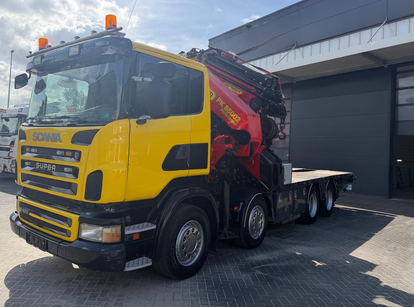 SCANIA 420 PALFINGER PK 85002 + JIB