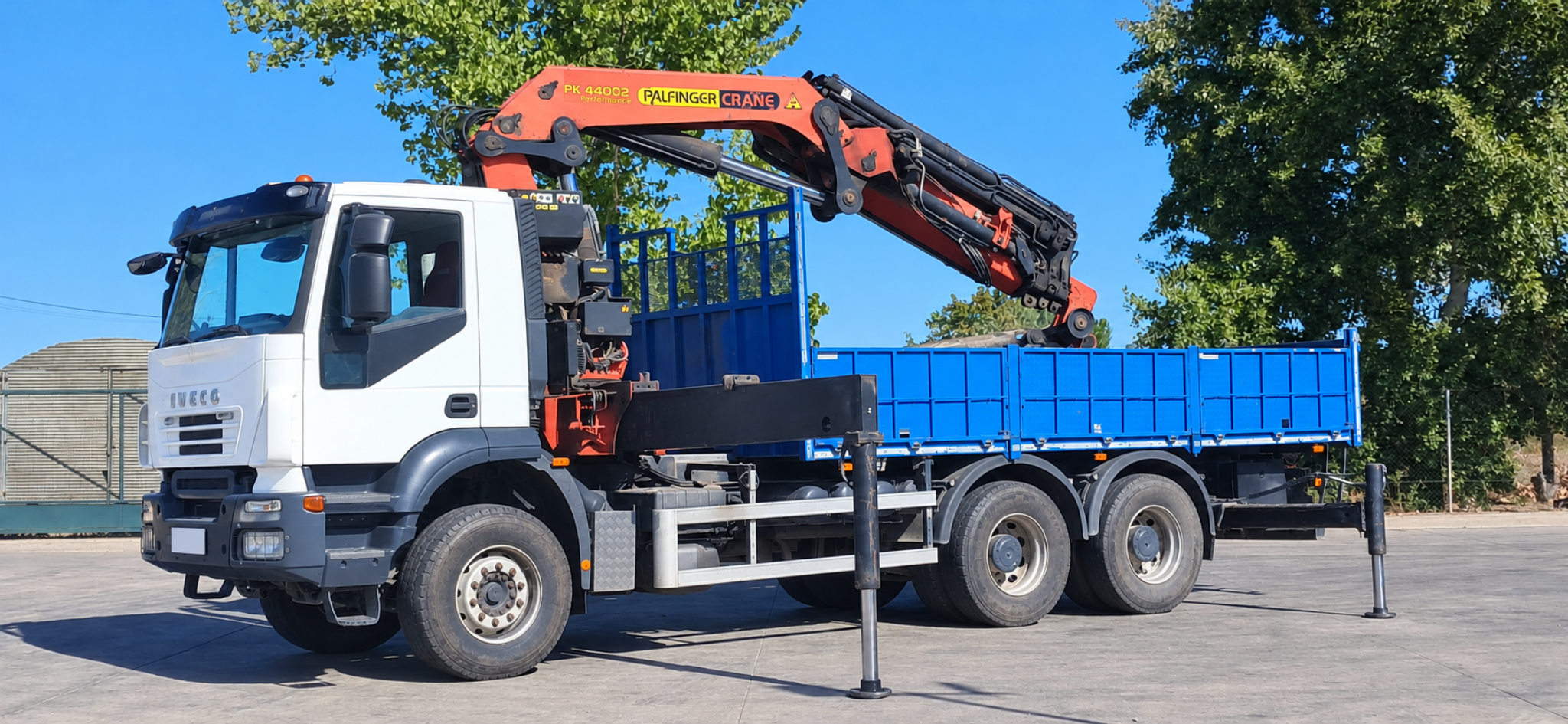 IVECO 360 PALFINGER PK 44002 + JIB
